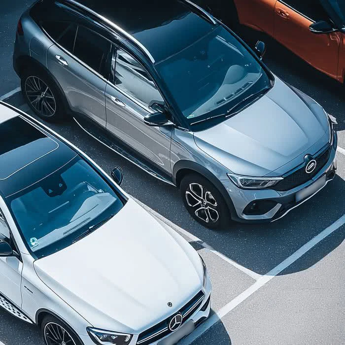 parking exterieur 700x700